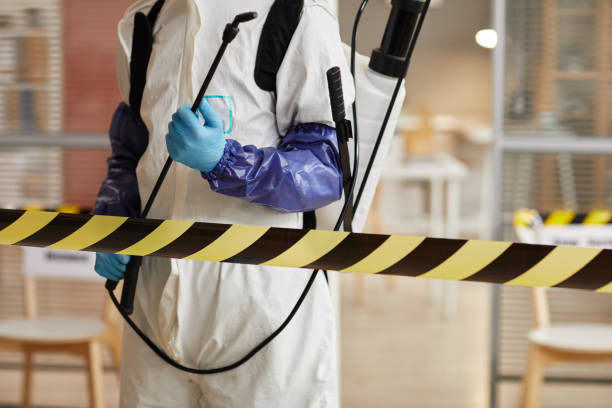 Professional Unattended Death Cleanup technician working in Oakwood, IL